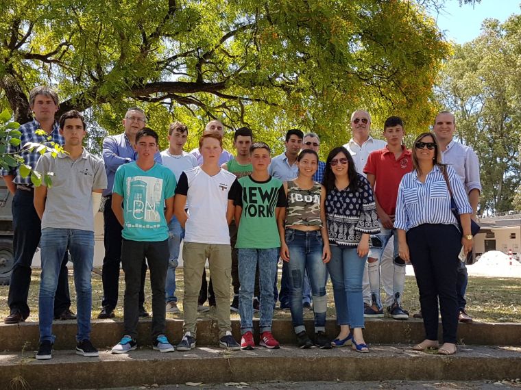 WhatsApp Image 2017-12-15 at 8.01.52 PM