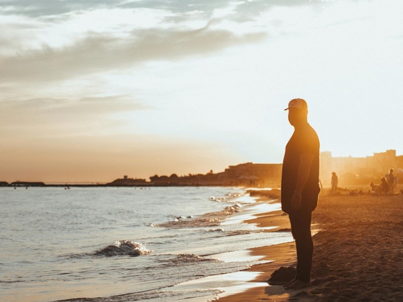 Vivir solo, resonar&nbsp;juntos